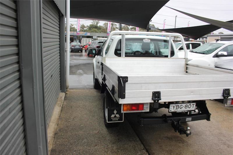 2018 Mitsubishi Triton MQ MY18 GLX (4x4) White 6 Speed Manual Dual Cab Chassis62939537725187113
