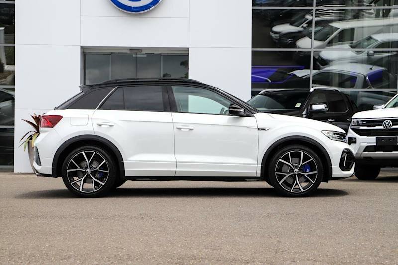 2024 Volkswagen T-ROC D11 MY24 R DSG 4MOTION Pure White/Black Roof 7 Speed62932713311361112
