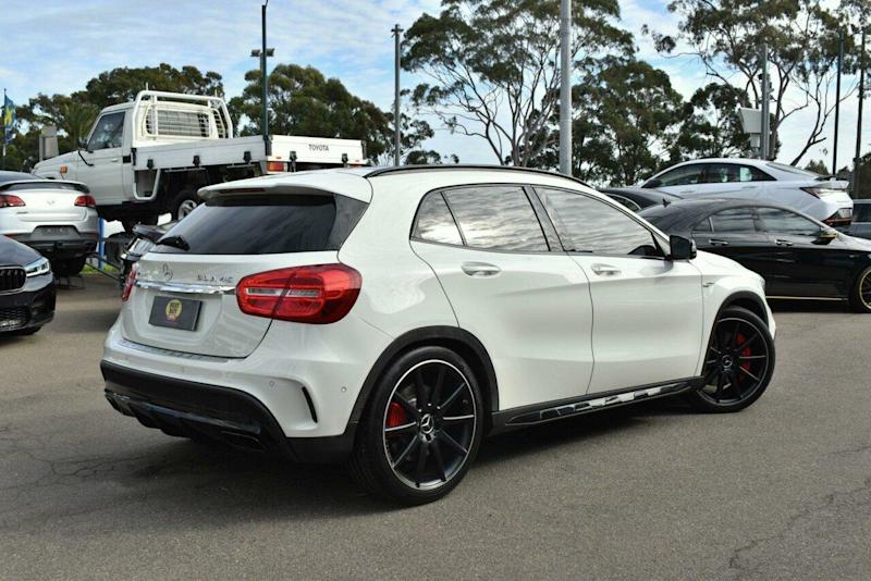 2015 Mercedes-Benz GLA-Class X156 GLA45 AMG Wagon 5dr SPEEDSHIFT DCT 7sp 4MATIC 2.0T Cirrus White62886406823809111