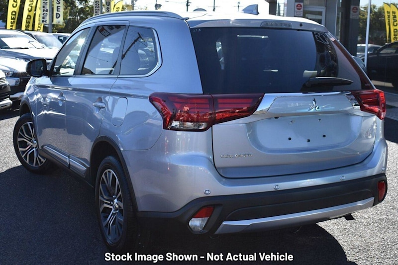 2017 Mitsubishi Outlander ZK MY17 LS 4WD Safety Pack Platinum Silver 6 Speed Constant Variable Wagon62934705287041111