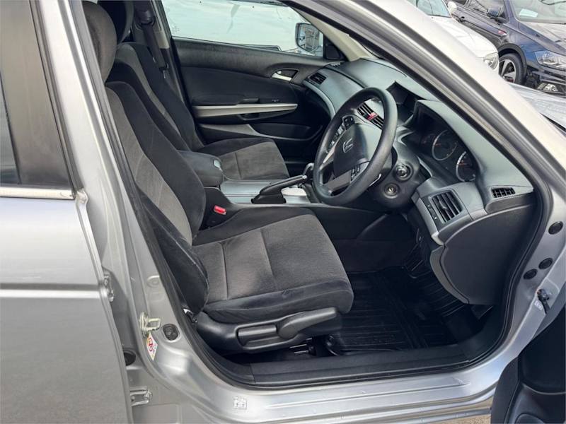 2008 Honda Accord 40 MY06 Upgrade VTi-L Silver, Chrome 5 Speed Automatic Sedan62933707013634114