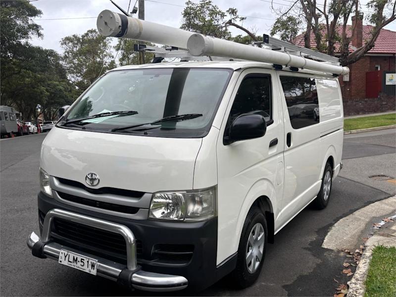 2009 Toyota HiAce White62933705942785118