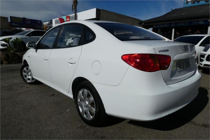 2008 Hyundai Elantra HD SX White 4 Speed Automatic Sedan62934699039747112