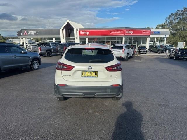 2018 Nissan Qashqai J11 Series 2 ST X-tronic White 1 Speed Constant Variable Wagon62936659965187114