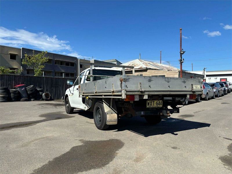 1999 Mitsubishi Triton MK GLX White 5 Speed Manual Cab Chassis62882772317826114