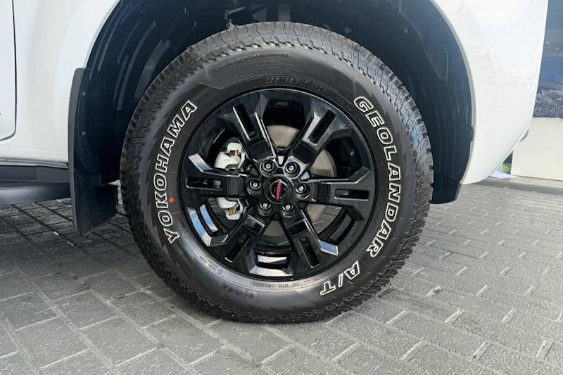2024 Nissan Navara D23 MY24 Black Edition Solid White 7 Speed Sports Automatic Utility62935684370817112