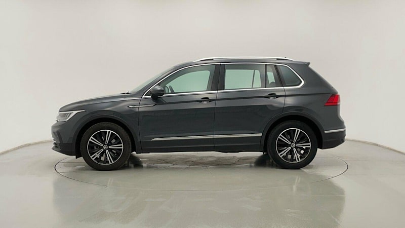 2022 Volkswagen Tiguan AX MY23 110TSI Life Grey 6 Speed Auto D/SH T/Tron Spt Wagon62882739029891113
