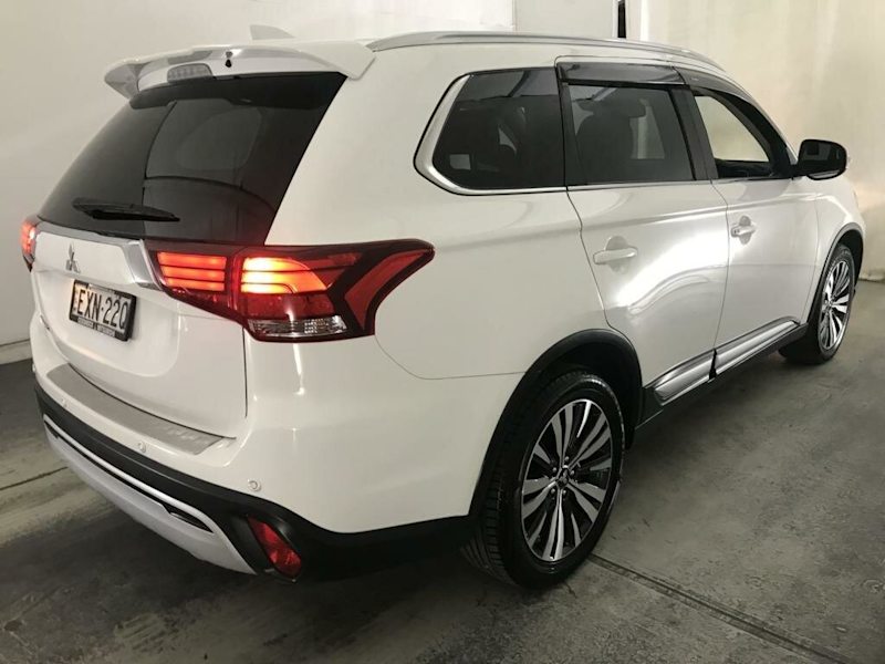 2018 Mitsubishi Outlander ZL MY19 LS 2WD White 6 Speed Constant Variable Wagon62882735413249111