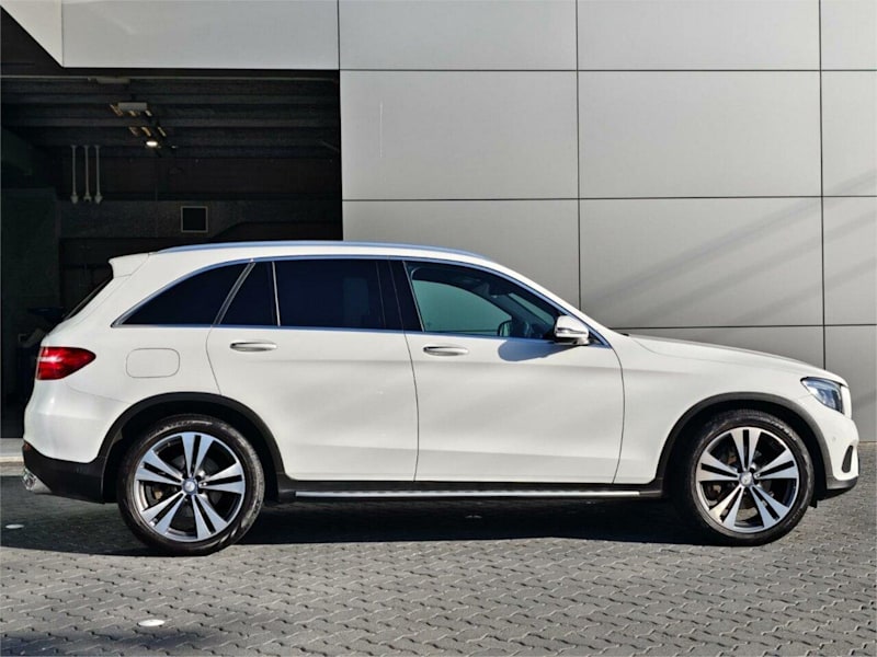 2016 Mercedes-Benz GLC250 253 White 9 Speed Automatic Wagon62935691193858112