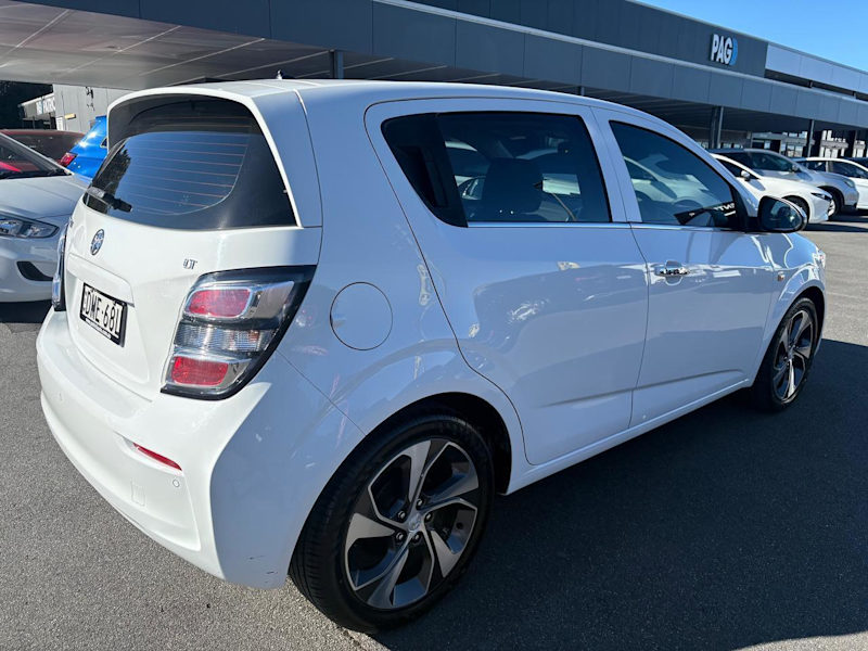 2016 Holden Barina TM MY17 LT White 6 Speed Automatic Hatchback62935689360513112