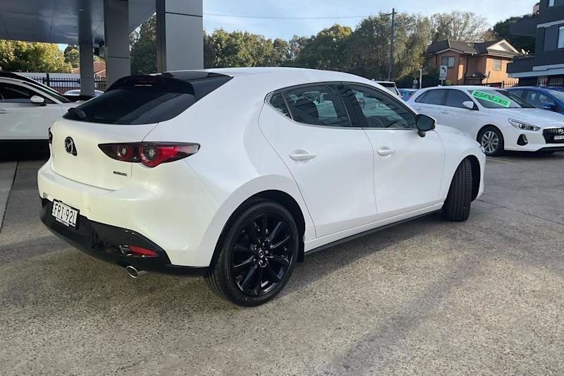 2024 Mazda 3 BP2HLA G25 SKYACTIV-Drive Astina Snowflake White Pearl 6 Speed Sports Automatic62882730936065113