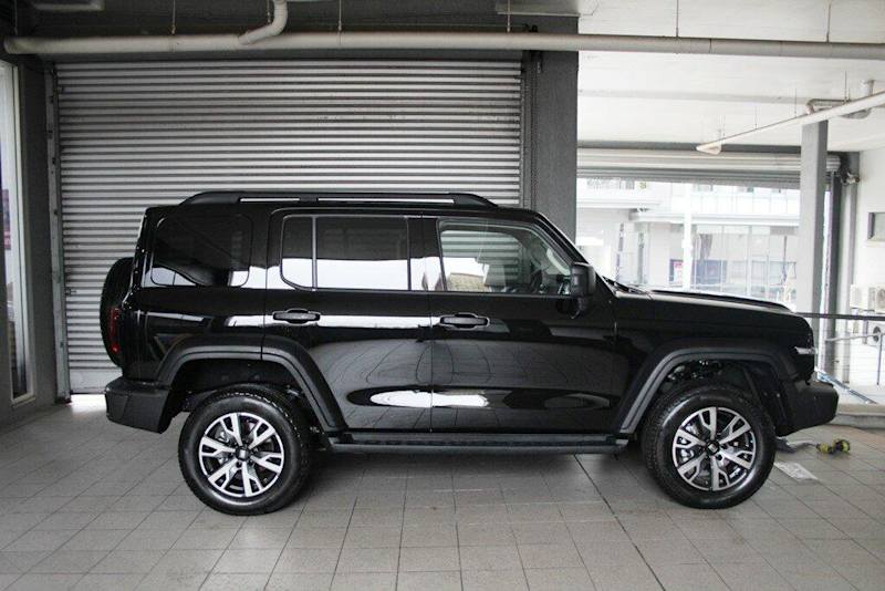 2025 GWM Tank 300 MY25 Ultra Diesel Crystal Black 9 Speed Automatic Wagon62882725981313112