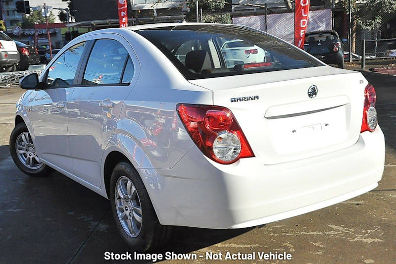 2015 Holden Barina TM MY16 CD White 6 Speed Automatic Sedan62937623591299112