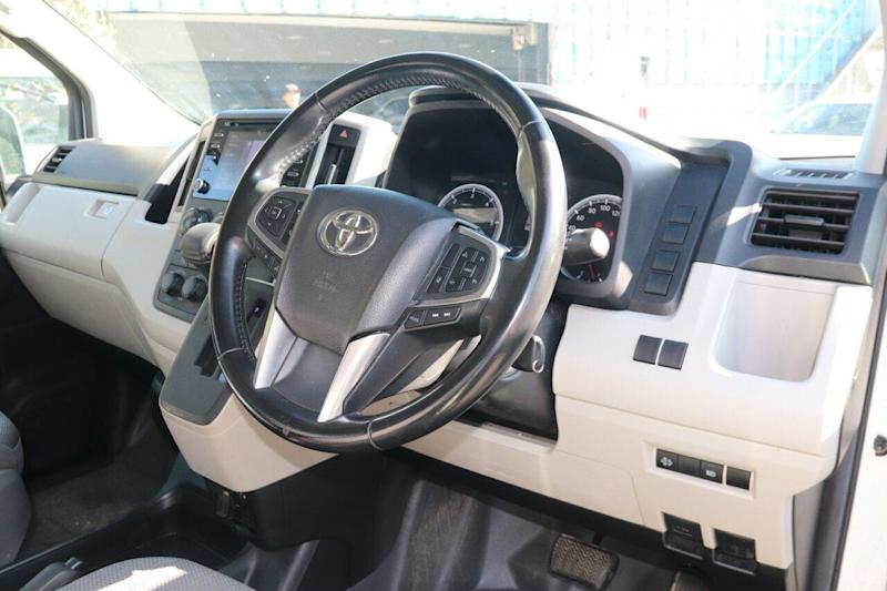 2019 Toyota HiAce GDH322R Commuter High Roof Super LWB French Vanilla 6 Speed Automatic Bus62933709571714114
