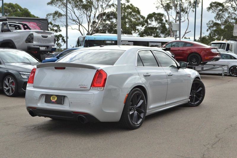 2021 Chrysler 300 LX SRT Core Sedan 4dr Spts Auto 8sp 6.4i [MY21] Silver Sports Automatic Sedan62936663798913111