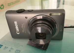 Canon PowerShot ELPH 130 IS 16.0 MP Digital Camera with 8x Zoom 28mm W