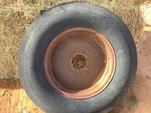 Tyre an rim 
