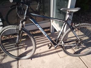 reid mountain bike unwanted gift hardly ridden in new condition still