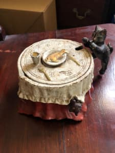 Cast Iron Mechanical Coin Bank Cat & Fish on Table Home Decor
