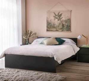 NEW IN BOX Como Brown Queen bed frame