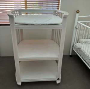 Nappy Change Table - Fantastic Condition