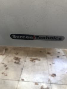 Screen Technics Projector Screen