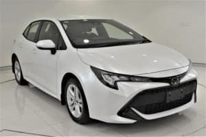 2021 Toyota Corolla Ascent Sport Frosted White Hatchback