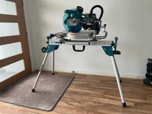 Makita 260mm Slide Compound Saw Mitre Saw Stand