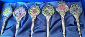 Souvenir collectable spoons (Australian Wild Flowers)