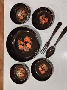 Rare seven piece Japanese lacquerware salad/ fruit serving set