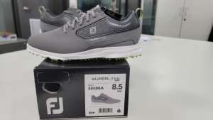 Footjoy golf shoes size 8.5 wide. Brand new