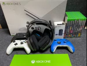 Xbox One S - Gaming Bundle