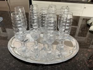 Glasses champagne, ripple cut, large in size, set of 8 plus one spare