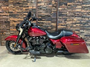 2018 Harley-Davidson FLHRXS Road King Special 1900CC Cruiser