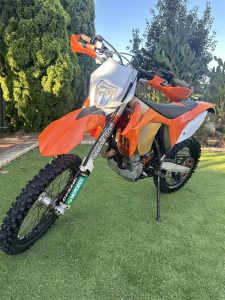KTM 450 cc 2012 EXC electric start great condition large fuel tank
