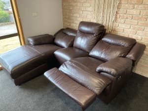 Genuine leather lounge suite, 2 piece, 3 seater