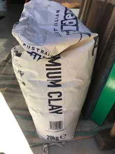 GONE PPU Premium clay 3/4 bag Builders brand approximately 15kg