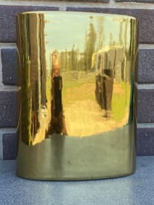 Shinny large gold porcelain vase -as NEW