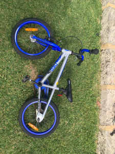 Neo kids 16 inch bike