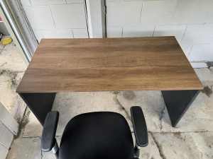 Office table wooden