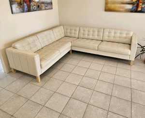 White leather couch. Leather Sofa LOUNGE with RRP $2990