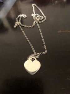 Tiffany deals necklace gumtree