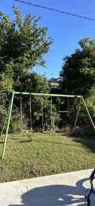 Children’s outdoor Swing set 