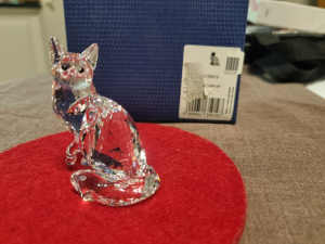 Swarovski crystal Maine Coon Cat