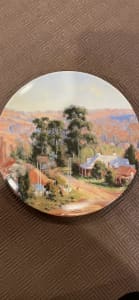Bendigo Pottery Limited edition heritage towns 2 x plates