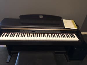 Yamaha Clavinova CLP-120 digital piano - just been serviced!!