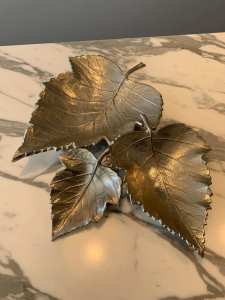 Set of 3 Alfresco Emporium Silver Metal Decorative Leaf Shape Bowls