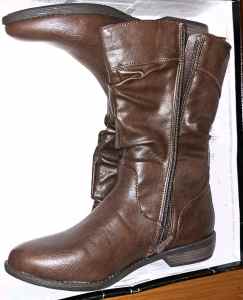 New gorgeous brown boots 