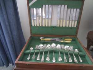 Silver cutlery Set in lovely box