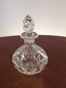 Antique vintage crystal perfume bottle with stopper 15x9 cm no damage